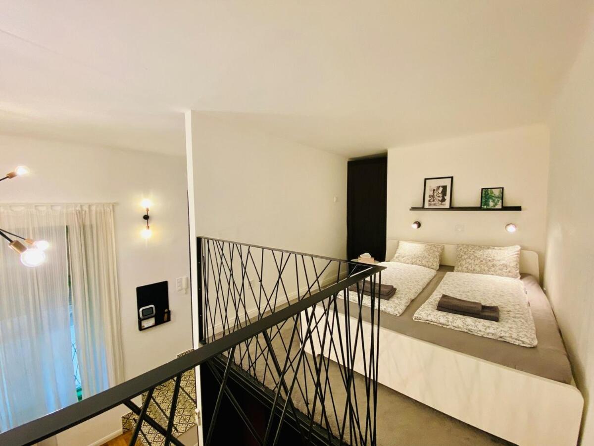 Cozy Downtown 2br Ground Fl - Piano Апартаменты