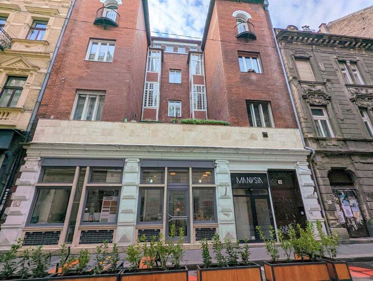 Апартаменты Cozy Downtown 2br Ground Fl - Piano Будапешт